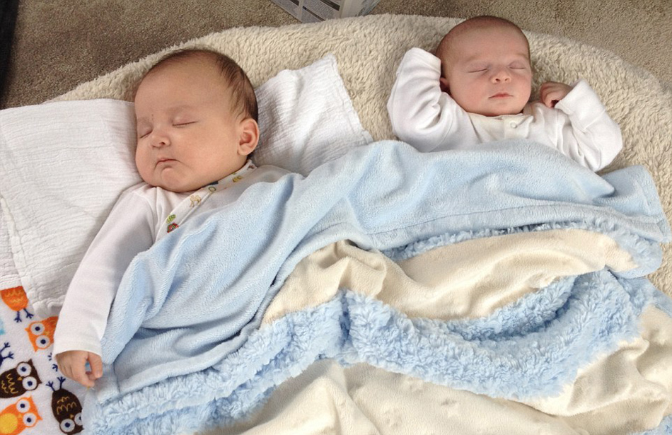 双胞胎,试管婴儿,不孕不育,顺产